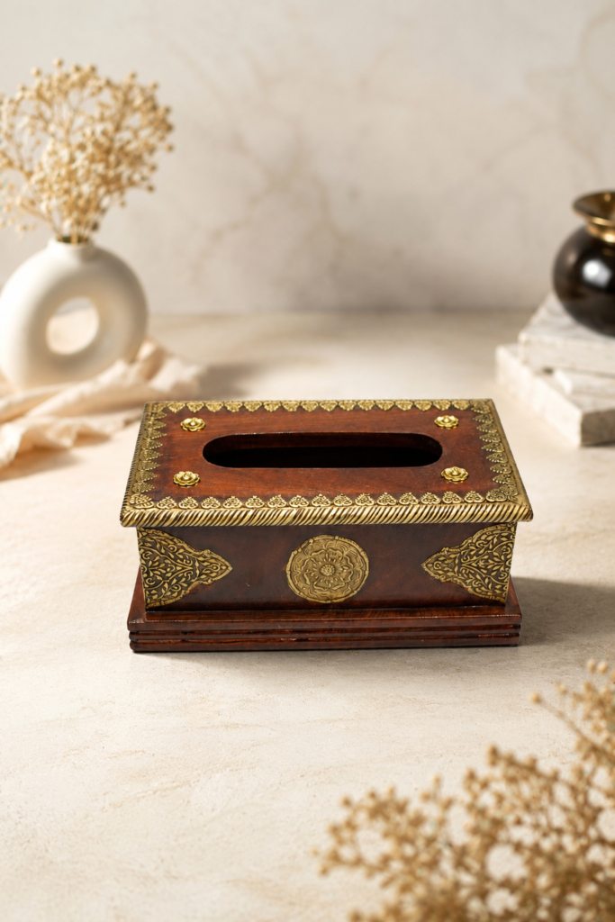 Classic Nisarga Wooden Holder
