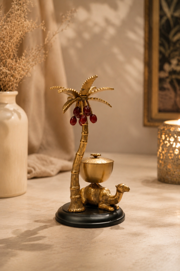Grand Safar Metal Camel